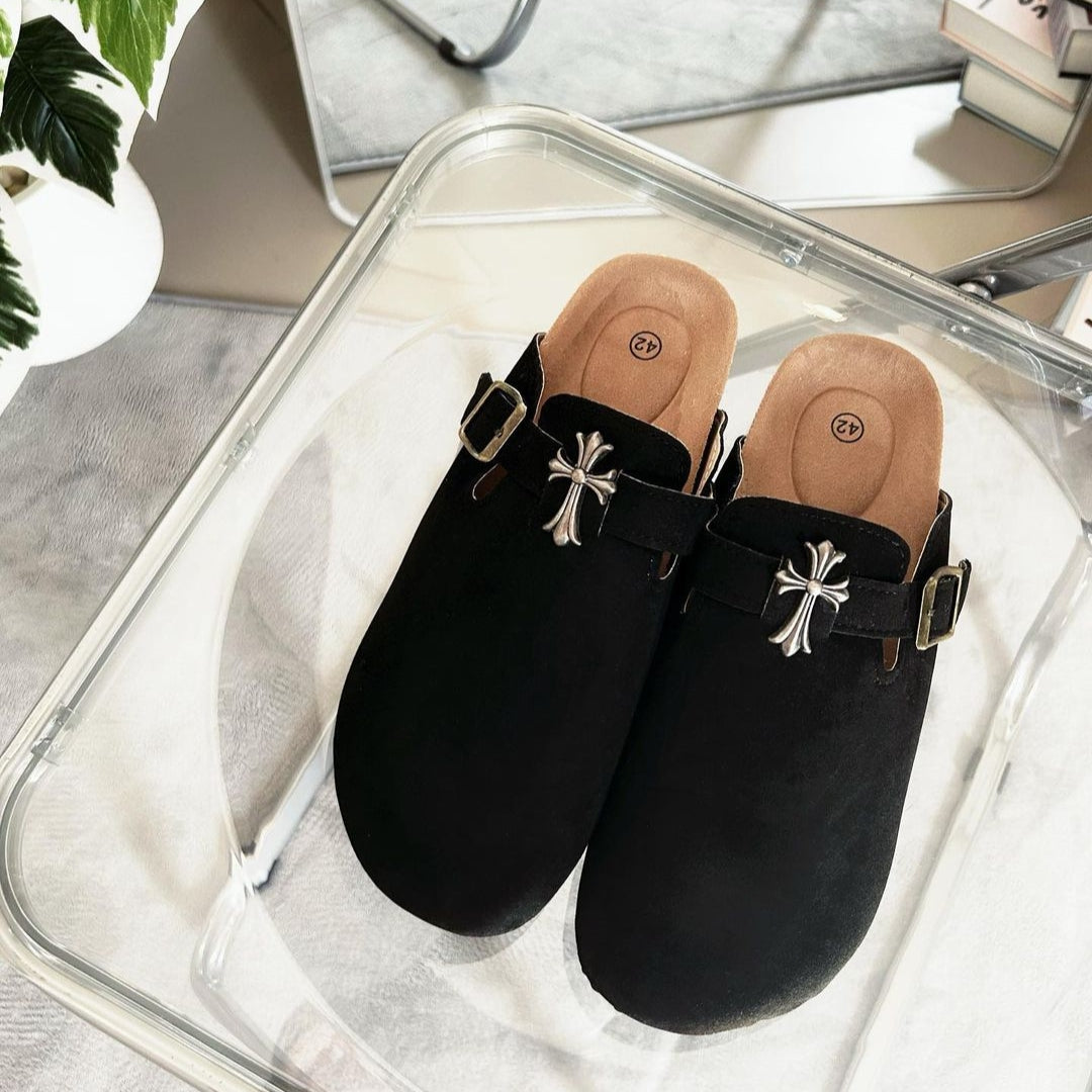 Suede Feyka Cross - Black